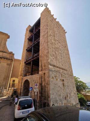 [P29] Torre dell'Elefante » foto by ultrasro
 - 
<span class="allrVoted glyphicon glyphicon-heart hidden" id="av1279042"></span>
<a class="m-l-10 hidden" id="sv1279042" onclick="voting_Foto_DelVot(,1279042,27317)" role="button">șterge vot <span class="glyphicon glyphicon-remove"></span></a>
<a id="v91279042" class=" c-red"  onclick="voting_Foto_SetVot(1279042)" role="button"><span class="glyphicon glyphicon-heart-empty"></span> <b>LIKE</b> = Votează poza</a> <img class="hidden"  id="f1279042W9" src="/imagini/loader.gif" border="0" /><span class="AjErrMes hidden" id="e1279042ErM"></span>