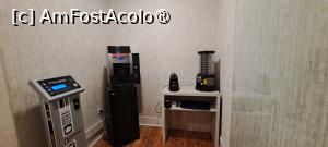 [P30] Hotel INN Rossio, cântar bagaje, dispenser apă » foto by irinad
 - 
<span class="allrVoted glyphicon glyphicon-heart hidden" id="av1502959"></span>
<a class="m-l-10 hidden" id="sv1502959" onclick="voting_Foto_DelVot(,1502959,27403)" role="button">șterge vot <span class="glyphicon glyphicon-remove"></span></a>
<a id="v91502959" class=" c-red"  onclick="voting_Foto_SetVot(1502959)" role="button"><span class="glyphicon glyphicon-heart-empty"></span> <b>LIKE</b> = Votează poza</a> <img class="hidden"  id="f1502959W9" src="/imagini/loader.gif" border="0" /><span class="AjErrMes hidden" id="e1502959ErM"></span>