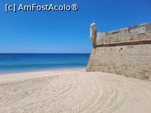 [P22] Plaja din Sesimbra lângă Fortul Santiago » foto by nicole33
 - 
<span class="allrVoted glyphicon glyphicon-heart hidden" id="av1508569"></span>
<a class="m-l-10 hidden" id="sv1508569" onclick="voting_Foto_DelVot(,1508569,27444)" role="button">șterge vot <span class="glyphicon glyphicon-remove"></span></a>
<a id="v91508569" class=" c-red"  onclick="voting_Foto_SetVot(1508569)" role="button"><span class="glyphicon glyphicon-heart-empty"></span> <b>LIKE</b> = Votează poza</a> <img class="hidden"  id="f1508569W9" src="/imagini/loader.gif" border="0" /><span class="AjErrMes hidden" id="e1508569ErM"></span>