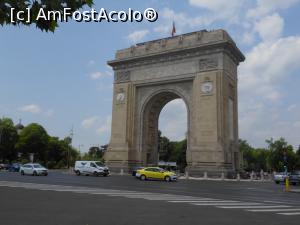 [P03] Bucuresti - Arcul de Triumf. Fatada sudica. » foto by iulianic
 - 
<span class="allrVoted glyphicon glyphicon-heart hidden" id="av1298245"></span>
<a class="m-l-10 hidden" id="sv1298245" onclick="voting_Foto_DelVot(,1298245,27478)" role="button">șterge vot <span class="glyphicon glyphicon-remove"></span></a>
<a id="v91298245" class=" c-red"  onclick="voting_Foto_SetVot(1298245)" role="button"><span class="glyphicon glyphicon-heart-empty"></span> <b>LIKE</b> = Votează poza</a> <img class="hidden"  id="f1298245W9" src="/imagini/loader.gif" border="0" /><span class="AjErrMes hidden" id="e1298245ErM"></span>