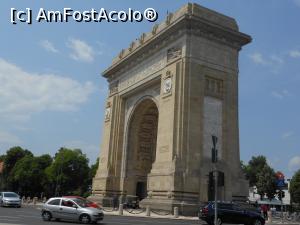 [P34] Bucuresti - Arcul de Triumf. » foto by iulianic
 - 
<span class="allrVoted glyphicon glyphicon-heart hidden" id="av1298276"></span>
<a class="m-l-10 hidden" id="sv1298276" onclick="voting_Foto_DelVot(,1298276,27478)" role="button">șterge vot <span class="glyphicon glyphicon-remove"></span></a>
<a id="v91298276" class=" c-red"  onclick="voting_Foto_SetVot(1298276)" role="button"><span class="glyphicon glyphicon-heart-empty"></span> <b>LIKE</b> = Votează poza</a> <img class="hidden"  id="f1298276W9" src="/imagini/loader.gif" border="0" /><span class="AjErrMes hidden" id="e1298276ErM"></span>