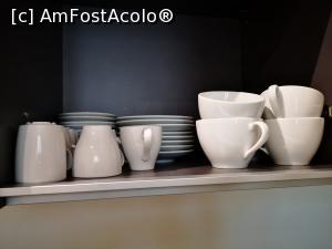 [P20] Casa Vacanze Marconi 22; bucătărie » foto by crismis
 - 
<span class="allrVoted glyphicon glyphicon-heart hidden" id="av1310880"></span>
<a class="m-l-10 hidden" id="sv1310880" onclick="voting_Foto_DelVot(,1310880,27583)" role="button">șterge vot <span class="glyphicon glyphicon-remove"></span></a>
<a id="v91310880" class=" c-red"  onclick="voting_Foto_SetVot(1310880)" role="button"><span class="glyphicon glyphicon-heart-empty"></span> <b>LIKE</b> = Votează poza</a> <img class="hidden"  id="f1310880W9" src="/imagini/loader.gif" border="0" /><span class="AjErrMes hidden" id="e1310880ErM"></span>