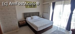 [P08] Patul și geamul imens cu ușă spre balcon » foto by ⭐ValentinB_88⭐
 - 
<span class="allrVoted glyphicon glyphicon-heart hidden" id="av1325249"></span>
<a class="m-l-10 hidden" id="sv1325249" onclick="voting_Foto_DelVot(,1325249,27712)" role="button">șterge vot <span class="glyphicon glyphicon-remove"></span></a>
<a id="v91325249" class=" c-red"  onclick="voting_Foto_SetVot(1325249)" role="button"><span class="glyphicon glyphicon-heart-empty"></span> <b>LIKE</b> = Votează poza</a> <img class="hidden"  id="f1325249W9" src="/imagini/loader.gif" border="0" /><span class="AjErrMes hidden" id="e1325249ErM"></span>