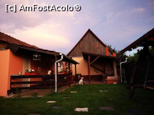 [P25] Foișorul în stânga, casa proprietarului în față » foto by crismis
 - 
<span class="allrVoted glyphicon glyphicon-heart hidden" id="av1331044"></span>
<a class="m-l-10 hidden" id="sv1331044" onclick="voting_Foto_DelVot(,1331044,27745)" role="button">șterge vot <span class="glyphicon glyphicon-remove"></span></a>
<a id="v91331044" class=" c-red"  onclick="voting_Foto_SetVot(1331044)" role="button"><span class="glyphicon glyphicon-heart-empty"></span> <b>LIKE</b> = Votează poza</a> <img class="hidden"  id="f1331044W9" src="/imagini/loader.gif" border="0" /><span class="AjErrMes hidden" id="e1331044ErM"></span>