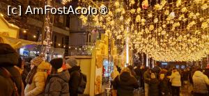 [P32] 32. Una din străzile decorate cu becuri foarte frumoase. » foto by doinafil
 - 
<span class="allrVoted glyphicon glyphicon-heart hidden" id="av1513346"></span>
<a class="m-l-10 hidden" id="sv1513346" onclick="voting_Foto_DelVot(,1513346,27805)" role="button">șterge vot <span class="glyphicon glyphicon-remove"></span></a>
<a id="v91513346" class=" c-red"  onclick="voting_Foto_SetVot(1513346)" role="button"><span class="glyphicon glyphicon-heart-empty"></span> <b>LIKE</b> = Votează poza</a> <img class="hidden"  id="f1513346W9" src="/imagini/loader.gif" border="0" /><span class="AjErrMes hidden" id="e1513346ErM"></span>