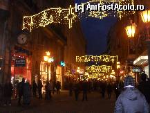 [P13] Atmosfera de sarbatoare pe cea mai importanta strada pietonala din Budapesta-Vaci Utca! » foto by georgiana
 - 
<span class="allrVoted glyphicon glyphicon-heart hidden" id="av283856"></span>
<a class="m-l-10 hidden" id="sv283856" onclick="voting_Foto_DelVot(,283856,27814)" role="button">șterge vot <span class="glyphicon glyphicon-remove"></span></a>
<a id="v9283856" class=" c-red"  onclick="voting_Foto_SetVot(283856)" role="button"><span class="glyphicon glyphicon-heart-empty"></span> <b>LIKE</b> = Votează poza</a> <img class="hidden"  id="f283856W9" src="/imagini/loader.gif" border="0" /><span class="AjErrMes hidden" id="e283856ErM"></span>