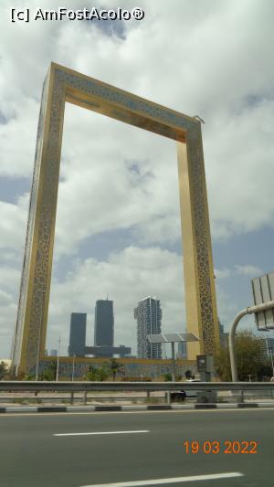 [P79] Dubai Frame » foto by Alina53
 - 
<span class="allrVoted glyphicon glyphicon-heart hidden" id="av1351521"></span>
<a class="m-l-10 hidden" id="sv1351521" onclick="voting_Foto_DelVot(,1351521,27915)" role="button">șterge vot <span class="glyphicon glyphicon-remove"></span></a>
<a id="v91351521" class=" c-red"  onclick="voting_Foto_SetVot(1351521)" role="button"><span class="glyphicon glyphicon-heart-empty"></span> <b>LIKE</b> = Votează poza</a> <img class="hidden"  id="f1351521W9" src="/imagini/loader.gif" border="0" /><span class="AjErrMes hidden" id="e1351521ErM"></span>