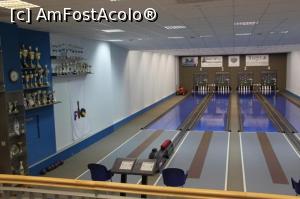 [P05] sala de bowling » foto by Chloe <span class="label label-default labelC_thin small">NEVOTABILĂ</span>