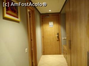 [P16] Hotel Odyssee-camera dubla twin-hol cu dulap si bancheta bagaje » foto by ile57b
 - 
<span class="allrVoted glyphicon glyphicon-heart hidden" id="av1359907"></span>
<a class="m-l-10 hidden" id="sv1359907" onclick="voting_Foto_DelVot(,1359907,27986)" role="button">șterge vot <span class="glyphicon glyphicon-remove"></span></a>
<a id="v91359907" class=" c-red"  onclick="voting_Foto_SetVot(1359907)" role="button"><span class="glyphicon glyphicon-heart-empty"></span> <b>LIKE</b> = Votează poza</a> <img class="hidden"  id="f1359907W9" src="/imagini/loader.gif" border="0" /><span class="AjErrMes hidden" id="e1359907ErM"></span>
