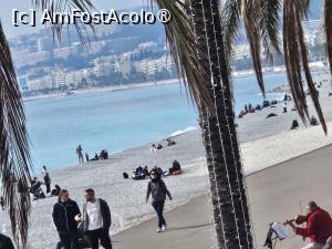 [P13] Turisti, localnici la malul marii » foto by Opelantara
 - 
<span class="allrVoted glyphicon glyphicon-heart hidden" id="av1473236"></span>
<a class="m-l-10 hidden" id="sv1473236" onclick="voting_Foto_DelVot(,1473236,28037)" role="button">șterge vot <span class="glyphicon glyphicon-remove"></span></a>
<a id="v91473236" class=" c-red"  onclick="voting_Foto_SetVot(1473236)" role="button"><span class="glyphicon glyphicon-heart-empty"></span> <b>LIKE</b> = Votează poza</a> <img class="hidden"  id="f1473236W9" src="/imagini/loader.gif" border="0" /><span class="AjErrMes hidden" id="e1473236ErM"></span>