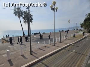 [P14] Turisti, localnici la malul marii » foto by Opelantara
 - 
<span class="allrVoted glyphicon glyphicon-heart hidden" id="av1473237"></span>
<a class="m-l-10 hidden" id="sv1473237" onclick="voting_Foto_DelVot(,1473237,28037)" role="button">șterge vot <span class="glyphicon glyphicon-remove"></span></a>
<a id="v91473237" class=" c-red"  onclick="voting_Foto_SetVot(1473237)" role="button"><span class="glyphicon glyphicon-heart-empty"></span> <b>LIKE</b> = Votează poza</a> <img class="hidden"  id="f1473237W9" src="/imagini/loader.gif" border="0" /><span class="AjErrMes hidden" id="e1473237ErM"></span>