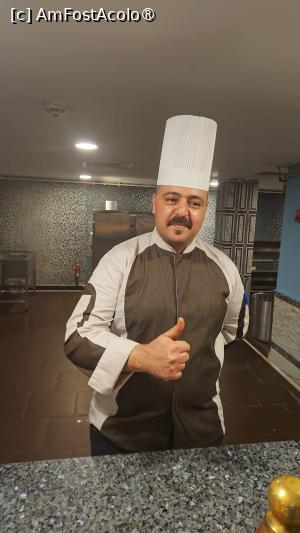 [P04] Chef Mehdi Sodki - super bucatar! » foto by Bomberman
 - 
<span class="allrVoted glyphicon glyphicon-heart hidden" id="av1515803"></span>
<a class="m-l-10 hidden" id="sv1515803" onclick="voting_Foto_DelVot(,1515803,28094)" role="button">șterge vot <span class="glyphicon glyphicon-remove"></span></a>
<a id="v91515803" class=" c-red"  onclick="voting_Foto_SetVot(1515803)" role="button"><span class="glyphicon glyphicon-heart-empty"></span> <b>LIKE</b> = Votează poza</a> <img class="hidden"  id="f1515803W9" src="/imagini/loader.gif" border="0" /><span class="AjErrMes hidden" id="e1515803ErM"></span>