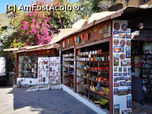[P26] La plimbare prin Masca; magazinul de suveniruri de la La Fuente » foto by crismis
 - 
<span class="allrVoted glyphicon glyphicon-heart hidden" id="av1158362"></span>
<a class="m-l-10 hidden" id="sv1158362" onclick="voting_Foto_DelVot(,1158362,28123)" role="button">șterge vot <span class="glyphicon glyphicon-remove"></span></a>
<a id="v91158362" class=" c-red"  onclick="voting_Foto_SetVot(1158362)" role="button"><span class="glyphicon glyphicon-heart-empty"></span> <b>LIKE</b> = Votează poza</a> <img class="hidden"  id="f1158362W9" src="/imagini/loader.gif" border="0" /><span class="AjErrMes hidden" id="e1158362ErM"></span>