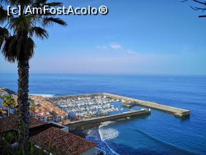 [P04] Mirador Puerto de Los Gigantes; portul Los Gigantes; de aici se poate lua barca spre plaja de pe care se urcă la Masca; dacă aveți tupeu...  » foto by crismis
 - 
<span class="allrVoted glyphicon glyphicon-heart hidden" id="av1158338"></span>
<a class="m-l-10 hidden" id="sv1158338" onclick="voting_Foto_DelVot(,1158338,28123)" role="button">șterge vot <span class="glyphicon glyphicon-remove"></span></a>
<a id="v91158338" class=" c-red"  onclick="voting_Foto_SetVot(1158338)" role="button"><span class="glyphicon glyphicon-heart-empty"></span> <b>LIKE</b> = Votează poza</a> <img class="hidden"  id="f1158338W9" src="/imagini/loader.gif" border="0" /><span class="AjErrMes hidden" id="e1158338ErM"></span>