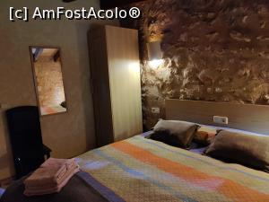 [P09] Casa Pina; dormitor » foto by crismis
 - 
<span class="allrVoted glyphicon glyphicon-heart hidden" id="av1377654"></span>
<a class="m-l-10 hidden" id="sv1377654" onclick="voting_Foto_DelVot(,1377654,28149)" role="button">șterge vot <span class="glyphicon glyphicon-remove"></span></a>
<a id="v91377654" class=" c-red"  onclick="voting_Foto_SetVot(1377654)" role="button"><span class="glyphicon glyphicon-heart-empty"></span> <b>LIKE</b> = Votează poza</a> <img class="hidden"  id="f1377654W9" src="/imagini/loader.gif" border="0" /><span class="AjErrMes hidden" id="e1377654ErM"></span>