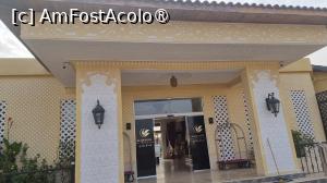 [P31] intrarea la hotel » foto by robert
 - 
<span class="allrVoted glyphicon glyphicon-heart hidden" id="av1391317"></span>
<a class="m-l-10 hidden" id="sv1391317" onclick="voting_Foto_DelVot(,1391317,28274)" role="button">șterge vot <span class="glyphicon glyphicon-remove"></span></a>
<a id="v91391317" class=" c-red"  onclick="voting_Foto_SetVot(1391317)" role="button"><span class="glyphicon glyphicon-heart-empty"></span> <b>LIKE</b> = Votează poza</a> <img class="hidden"  id="f1391317W9" src="/imagini/loader.gif" border="0" /><span class="AjErrMes hidden" id="e1391317ErM"></span>