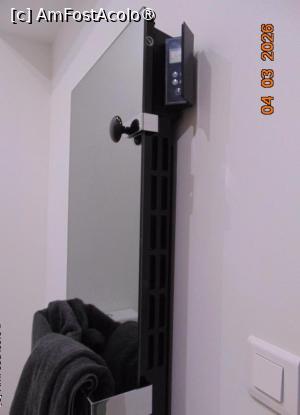 [P24] telecomanda pentru încalzire baie » foto by Yolanda
 - 
<span class="allrVoted glyphicon glyphicon-heart hidden" id="av1524166"></span>
<a class="m-l-10 hidden" id="sv1524166" onclick="voting_Foto_DelVot(,1524166,28286)" role="button">șterge vot <span class="glyphicon glyphicon-remove"></span></a>
<a id="v91524166" class=" c-red"  onclick="voting_Foto_SetVot(1524166)" role="button"><span class="glyphicon glyphicon-heart-empty"></span> <b>LIKE</b> = Votează poza</a> <img class="hidden"  id="f1524166W9" src="/imagini/loader.gif" border="0" /><span class="AjErrMes hidden" id="e1524166ErM"></span>