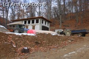 [P16] Drumul Mănăstirii Jgheaburi, Șantier al silvicultorilor, până aici se poate ajunge cu mașina, este și loc de parcare » foto by mprofeanu
 - 
<span class="allrVoted glyphicon glyphicon-heart hidden" id="av1404038"></span>
<a class="m-l-10 hidden" id="sv1404038" onclick="voting_Foto_DelVot(,1404038,28367)" role="button">șterge vot <span class="glyphicon glyphicon-remove"></span></a>
<a id="v91404038" class=" c-red"  onclick="voting_Foto_SetVot(1404038)" role="button"><span class="glyphicon glyphicon-heart-empty"></span> <b>LIKE</b> = Votează poza</a> <img class="hidden"  id="f1404038W9" src="/imagini/loader.gif" border="0" /><span class="AjErrMes hidden" id="e1404038ErM"></span>