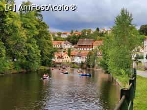 [P34] Plutind pe Vltava la Cesky Krumlov » foto by crismis
 - 
<span class="allrVoted glyphicon glyphicon-heart hidden" id="av1410309"></span>
<a class="m-l-10 hidden" id="sv1410309" onclick="voting_Foto_DelVot(,1410309,28431)" role="button">șterge vot <span class="glyphicon glyphicon-remove"></span></a>
<a id="v91410309" class=" c-red"  onclick="voting_Foto_SetVot(1410309)" role="button"><span class="glyphicon glyphicon-heart-empty"></span> <b>LIKE</b> = Votează poza</a> <img class="hidden"  id="f1410309W9" src="/imagini/loader.gif" border="0" /><span class="AjErrMes hidden" id="e1410309ErM"></span>