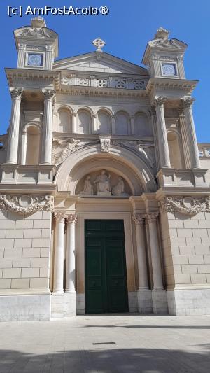 [P18] Place des Prêcheurs, biserica Sainte Madeleine, exteriorul a fost deja renovat » foto by Yolanda
 - 
<span class="allrVoted glyphicon glyphicon-heart hidden" id="av1428620"></span>
<a class="m-l-10 hidden" id="sv1428620" onclick="voting_Foto_DelVot(,1428620,28549)" role="button">șterge vot <span class="glyphicon glyphicon-remove"></span></a>
<a id="v91428620" class=" c-red"  onclick="voting_Foto_SetVot(1428620)" role="button"><span class="glyphicon glyphicon-heart-empty"></span> <b>LIKE</b> = Votează poza</a> <img class="hidden"  id="f1428620W9" src="/imagini/loader.gif" border="0" /><span class="AjErrMes hidden" id="e1428620ErM"></span>