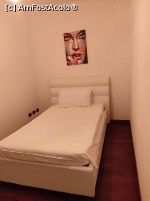 [P18] Patul din primul dormitor » foto by ilee
 - 
<span class="allrVoted glyphicon glyphicon-heart hidden" id="av1444337"></span>
<a class="m-l-10 hidden" id="sv1444337" onclick="voting_Foto_DelVot(,1444337,28691)" role="button">șterge vot <span class="glyphicon glyphicon-remove"></span></a>
<a id="v91444337" class=" c-red"  onclick="voting_Foto_SetVot(1444337)" role="button"><span class="glyphicon glyphicon-heart-empty"></span> <b>LIKE</b> = Votează poza</a> <img class="hidden"  id="f1444337W9" src="/imagini/loader.gif" border="0" /><span class="AjErrMes hidden" id="e1444337ErM"></span>