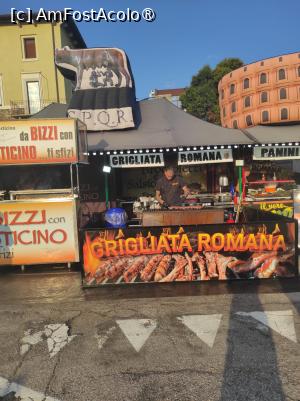 [P21] Festivalul din Castelnuovo » foto by ilee
 - 
<span class="allrVoted glyphicon glyphicon-heart hidden" id="av1444340"></span>
<a class="m-l-10 hidden" id="sv1444340" onclick="voting_Foto_DelVot(,1444340,28691)" role="button">șterge vot <span class="glyphicon glyphicon-remove"></span></a>
<a id="v91444340" class=" c-red"  onclick="voting_Foto_SetVot(1444340)" role="button"><span class="glyphicon glyphicon-heart-empty"></span> <b>LIKE</b> = Votează poza</a> <img class="hidden"  id="f1444340W9" src="/imagini/loader.gif" border="0" /><span class="AjErrMes hidden" id="e1444340ErM"></span>