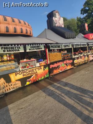 [P23] Festivalul din Castelnuovo » foto by ilee
 - 
<span class="allrVoted glyphicon glyphicon-heart hidden" id="av1444342"></span>
<a class="m-l-10 hidden" id="sv1444342" onclick="voting_Foto_DelVot(,1444342,28691)" role="button">șterge vot <span class="glyphicon glyphicon-remove"></span></a>
<a id="v91444342" class=" c-red"  onclick="voting_Foto_SetVot(1444342)" role="button"><span class="glyphicon glyphicon-heart-empty"></span> <b>LIKE</b> = Votează poza</a> <img class="hidden"  id="f1444342W9" src="/imagini/loader.gif" border="0" /><span class="AjErrMes hidden" id="e1444342ErM"></span>