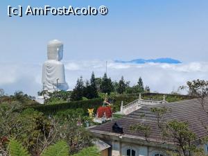 [P34] Statuia uriașă a lui Buddha de lângă Pagoda Linh Ung » foto by Pușcașu Marin
 - 
<span class="allrVoted glyphicon glyphicon-heart hidden" id="av1451064"></span>
<a class="m-l-10 hidden" id="sv1451064" onclick="voting_Foto_DelVot(,1451064,28750)" role="button">șterge vot <span class="glyphicon glyphicon-remove"></span></a>
<a id="v91451064" class=" c-red"  onclick="voting_Foto_SetVot(1451064)" role="button"><span class="glyphicon glyphicon-heart-empty"></span> <b>LIKE</b> = Votează poza</a> <img class="hidden"  id="f1451064W9" src="/imagini/loader.gif" border="0" /><span class="AjErrMes hidden" id="e1451064ErM"></span>