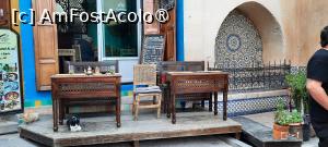 [P05] Fès, Restaurantul Al Oud, Cele două mese din aer liber » foto by mprofeanu
 - 
<span class="allrVoted glyphicon glyphicon-heart hidden" id="av1463549"></span>
<a class="m-l-10 hidden" id="sv1463549" onclick="voting_Foto_DelVot(,1463549,28835)" role="button">șterge vot <span class="glyphicon glyphicon-remove"></span></a>
<a id="v91463549" class=" c-red"  onclick="voting_Foto_SetVot(1463549)" role="button"><span class="glyphicon glyphicon-heart-empty"></span> <b>LIKE</b> = Votează poza</a> <img class="hidden"  id="f1463549W9" src="/imagini/loader.gif" border="0" /><span class="AjErrMes hidden" id="e1463549ErM"></span>