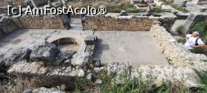 [P33] Volubilis, Casa Efebului cocoțată pe ziduri pentru a poza mozaicurile, poză micșorată pe jumătate.... » foto by mprofeanu
 - 
<span class="allrVoted glyphicon glyphicon-heart hidden" id="av1468607"></span>
<a class="m-l-10 hidden" id="sv1468607" onclick="voting_Foto_DelVot(,1468607,28879)" role="button">șterge vot <span class="glyphicon glyphicon-remove"></span></a>
<a id="v91468607" class=" c-red"  onclick="voting_Foto_SetVot(1468607)" role="button"><span class="glyphicon glyphicon-heart-empty"></span> <b>LIKE</b> = Votează poza</a> <img class="hidden"  id="f1468607W9" src="/imagini/loader.gif" border="0" /><span class="AjErrMes hidden" id="e1468607ErM"></span>