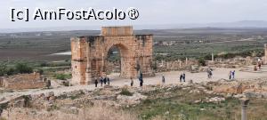 [P40] Volubilis, Arcul de Triumf pozat de pe Tumul » foto by mprofeanu
 - 
<span class="allrVoted glyphicon glyphicon-heart hidden" id="av1468614"></span>
<a class="m-l-10 hidden" id="sv1468614" onclick="voting_Foto_DelVot(,1468614,28879)" role="button">șterge vot <span class="glyphicon glyphicon-remove"></span></a>
<a id="v91468614" class=" c-red"  onclick="voting_Foto_SetVot(1468614)" role="button"><span class="glyphicon glyphicon-heart-empty"></span> <b>LIKE</b> = Votează poza</a> <img class="hidden"  id="f1468614W9" src="/imagini/loader.gif" border="0" /><span class="AjErrMes hidden" id="e1468614ErM"></span>