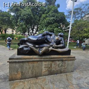 [P13] Plazza Botero » foto by robert
 - 
<span class="allrVoted glyphicon glyphicon-heart hidden" id="av1475417"></span>
<a class="m-l-10 hidden" id="sv1475417" onclick="voting_Foto_DelVot(,1475417,28935)" role="button">șterge vot <span class="glyphicon glyphicon-remove"></span></a>
<a id="v91475417" class=" c-red"  onclick="voting_Foto_SetVot(1475417)" role="button"><span class="glyphicon glyphicon-heart-empty"></span> <b>LIKE</b> = Votează poza</a> <img class="hidden"  id="f1475417W9" src="/imagini/loader.gif" border="0" /><span class="AjErrMes hidden" id="e1475417ErM"></span>