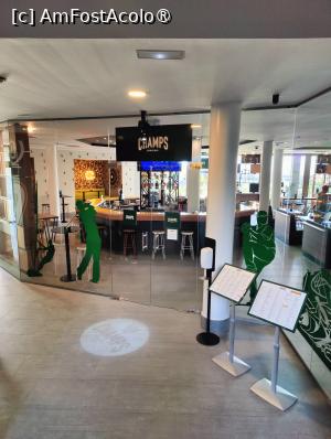 [P10] Restaurant Champs » foto by crismis
 - 
<span class="allrVoted glyphicon glyphicon-heart hidden" id="av1483472"></span>
<a class="m-l-10 hidden" id="sv1483472" onclick="voting_Foto_DelVot(,1483472,28989)" role="button">șterge vot <span class="glyphicon glyphicon-remove"></span></a>
<a id="v91483472" class=" c-red"  onclick="voting_Foto_SetVot(1483472)" role="button"><span class="glyphicon glyphicon-heart-empty"></span> <b>LIKE</b> = Votează poza</a> <img class="hidden"  id="f1483472W9" src="/imagini/loader.gif" border="0" /><span class="AjErrMes hidden" id="e1483472ErM"></span>