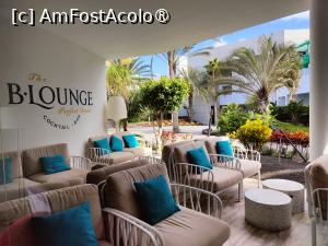 [P07] B-Lounge, barul din lobby (cu o mică terasă exterioara) » foto by crismis
 - 
<span class="allrVoted glyphicon glyphicon-heart hidden" id="av1483469"></span>
<a class="m-l-10 hidden" id="sv1483469" onclick="voting_Foto_DelVot(,1483469,28989)" role="button">șterge vot <span class="glyphicon glyphicon-remove"></span></a>
<a id="v91483469" class=" c-red"  onclick="voting_Foto_SetVot(1483469)" role="button"><span class="glyphicon glyphicon-heart-empty"></span> <b>LIKE</b> = Votează poza</a> <img class="hidden"  id="f1483469W9" src="/imagini/loader.gif" border="0" /><span class="AjErrMes hidden" id="e1483469ErM"></span>