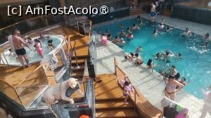 [P11] Vaporul are mai multe piscine, mai mari, mai mici » foto by dorgo
 - 
<span class="allrVoted glyphicon glyphicon-heart hidden" id="av1503162"></span>
<a class="m-l-10 hidden" id="sv1503162" onclick="voting_Foto_DelVot(,1503162,29017)" role="button">șterge vot <span class="glyphicon glyphicon-remove"></span></a>
<a id="v91503162" class=" c-red"  onclick="voting_Foto_SetVot(1503162)" role="button"><span class="glyphicon glyphicon-heart-empty"></span> <b>LIKE</b> = Votează poza</a> <img class="hidden"  id="f1503162W9" src="/imagini/loader.gif" border="0" /><span class="AjErrMes hidden" id="e1503162ErM"></span>