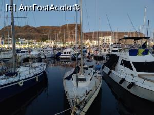 [P86] Playa de Mogan; portul » foto by crismis
 - 
<span class="allrVoted glyphicon glyphicon-heart hidden" id="av1489005"></span>
<a class="m-l-10 hidden" id="sv1489005" onclick="voting_Foto_DelVot(,1489005,29042)" role="button">șterge vot <span class="glyphicon glyphicon-remove"></span></a>
<a id="v91489005" class=" c-red"  onclick="voting_Foto_SetVot(1489005)" role="button"><span class="glyphicon glyphicon-heart-empty"></span> <b>LIKE</b> = Votează poza</a> <img class="hidden"  id="f1489005W9" src="/imagini/loader.gif" border="0" /><span class="AjErrMes hidden" id="e1489005ErM"></span>