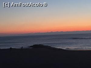 [P52] răsărit » foto by nicole33
 - 
<span class="allrVoted glyphicon glyphicon-heart hidden" id="av1513072"></span>
<a class="m-l-10 hidden" id="sv1513072" onclick="voting_Foto_DelVot(,1513072,29052)" role="button">șterge vot <span class="glyphicon glyphicon-remove"></span></a>
<a id="v91513072" class=" c-red"  onclick="voting_Foto_SetVot(1513072)" role="button"><span class="glyphicon glyphicon-heart-empty"></span> <b>LIKE</b> = Votează poza</a> <img class="hidden"  id="f1513072W9" src="/imagini/loader.gif" border="0" /><span class="AjErrMes hidden" id="e1513072ErM"></span>