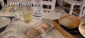 [P10] Taverna Agoni Grammi, vin, apă, taramosalata, pâine » foto by irinad
 - 
<span class="allrVoted glyphicon glyphicon-heart hidden" id="av1493486"></span>
<a class="m-l-10 hidden" id="sv1493486" onclick="voting_Foto_DelVot(,1493486,29075)" role="button">șterge vot <span class="glyphicon glyphicon-remove"></span></a>
<a id="v91493486" class=" c-red"  onclick="voting_Foto_SetVot(1493486)" role="button"><span class="glyphicon glyphicon-heart-empty"></span> <b>LIKE</b> = Votează poza</a> <img class="hidden"  id="f1493486W9" src="/imagini/loader.gif" border="0" /><span class="AjErrMes hidden" id="e1493486ErM"></span>