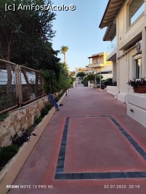 [P16] Curtea in care intram cu masina » foto by ilee
 - 
<span class="allrVoted glyphicon glyphicon-heart hidden" id="av1496247"></span>
<a class="m-l-10 hidden" id="sv1496247" onclick="voting_Foto_DelVot(,1496247,29103)" role="button">șterge vot <span class="glyphicon glyphicon-remove"></span></a>
<a id="v91496247" class=" c-red"  onclick="voting_Foto_SetVot(1496247)" role="button"><span class="glyphicon glyphicon-heart-empty"></span> <b>LIKE</b> = Votează poza</a> <img class="hidden"  id="f1496247W9" src="/imagini/loader.gif" border="0" /><span class="AjErrMes hidden" id="e1496247ErM"></span>