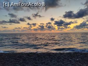[P76] Apus de soare pe plajă » foto by crismis
 - 
<span class="allrVoted glyphicon glyphicon-heart hidden" id="av1499771"></span>
<a class="m-l-10 hidden" id="sv1499771" onclick="voting_Foto_DelVot(,1499771,29133)" role="button">șterge vot <span class="glyphicon glyphicon-remove"></span></a>
<a id="v91499771" class=" c-red"  onclick="voting_Foto_SetVot(1499771)" role="button"><span class="glyphicon glyphicon-heart-empty"></span> <b>LIKE</b> = Votează poza</a> <img class="hidden"  id="f1499771W9" src="/imagini/loader.gif" border="0" /><span class="AjErrMes hidden" id="e1499771ErM"></span>