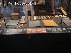 [P41] GEM, Galeriile lui Tutankhamun, Echipament pentru scris și desenat, palete, vopsele, pensule... » foto by mprofeanu
 - 
<span class="allrVoted glyphicon glyphicon-heart hidden" id="av1526985"></span>
<a class="m-l-10 hidden" id="sv1526985" onclick="voting_Foto_DelVot(,1526985,29165)" role="button">șterge vot <span class="glyphicon glyphicon-remove"></span></a>
<a id="v91526985" class=" c-red"  onclick="voting_Foto_SetVot(1526985)" role="button"><span class="glyphicon glyphicon-heart-empty"></span> <b>LIKE</b> = Votează poza</a> <img class="hidden"  id="f1526985W9" src="/imagini/loader.gif" border="0" /><span class="AjErrMes hidden" id="e1526985ErM"></span>