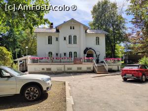 [P06] Vila Prešeren văzută din parcare (spatele) » foto by crismis
 - 
<span class="allrVoted glyphicon glyphicon-heart hidden" id="av1509694"></span>
<a class="m-l-10 hidden" id="sv1509694" onclick="voting_Foto_DelVot(,1509694,29195)" role="button">șterge vot <span class="glyphicon glyphicon-remove"></span></a>
<a id="v91509694" class=" c-red"  onclick="voting_Foto_SetVot(1509694)" role="button"><span class="glyphicon glyphicon-heart-empty"></span> <b>LIKE</b> = Votează poza</a> <img class="hidden"  id="f1509694W9" src="/imagini/loader.gif" border="0" /><span class="AjErrMes hidden" id="e1509694ErM"></span>