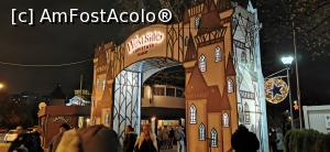 [P01] West Side Christmas Market - intrarea de la Moghiorosi » foto by ⭐ValentinB_88⭐
 - 
<span class="allrVoted glyphicon glyphicon-heart hidden" id="av1339998"></span>
<a class="m-l-10 hidden" id="sv1339998" onclick="voting_Foto_DelVot(,1339998,29197)" role="button">șterge vot <span class="glyphicon glyphicon-remove"></span></a>
<a id="v91339998" class=" c-red"  onclick="voting_Foto_SetVot(1339998)" role="button"><span class="glyphicon glyphicon-heart-empty"></span> <b>LIKE</b> = Votează poza</a> <img class="hidden"  id="f1339998W9" src="/imagini/loader.gif" border="0" /><span class="AjErrMes hidden" id="e1339998ErM"></span>