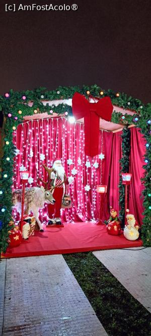 [P12] Scenă pentru fotografii - Bucharest Opera Christmas Market. » foto by tata123 🔱
 - 
<span class="allrVoted glyphicon glyphicon-heart hidden" id="av1509928"></span>
<a class="m-l-10 hidden" id="sv1509928" onclick="voting_Foto_DelVot(,1509928,29197)" role="button">șterge vot <span class="glyphicon glyphicon-remove"></span></a>
<a id="v91509928" class=" c-red"  onclick="voting_Foto_SetVot(1509928)" role="button"><span class="glyphicon glyphicon-heart-empty"></span> <b>LIKE</b> = Votează poza</a> <img class="hidden"  id="f1509928W9" src="/imagini/loader.gif" border="0" /><span class="AjErrMes hidden" id="e1509928ErM"></span>