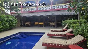 [P15] pe la piscină » foto by robert
 - 
<span class="allrVoted glyphicon glyphicon-heart hidden" id="av1510153"></span>
<a class="m-l-10 hidden" id="sv1510153" onclick="voting_Foto_DelVot(,1510153,29198)" role="button">șterge vot <span class="glyphicon glyphicon-remove"></span></a>
<a id="v91510153" class=" c-red"  onclick="voting_Foto_SetVot(1510153)" role="button"><span class="glyphicon glyphicon-heart-empty"></span> <b>LIKE</b> = Votează poza</a> <img class="hidden"  id="f1510153W9" src="/imagini/loader.gif" border="0" /><span class="AjErrMes hidden" id="e1510153ErM"></span>