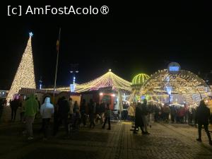 [P30] T&acirc;rgul din Piața Mare,ediția 2023 » foto by AZE
 - 
<span class="allrVoted glyphicon glyphicon-heart hidden" id="av1399721"></span>
<a class="m-l-10 hidden" id="sv1399721" onclick="voting_Foto_DelVot(,1399721,29199)" role="button">șterge vot <span class="glyphicon glyphicon-remove"></span></a>
<a id="v91399721" class=" c-red"  onclick="voting_Foto_SetVot(1399721)" role="button"><span class="glyphicon glyphicon-heart-empty"></span> <b>LIKE</b> = Votează poza</a> <img class="hidden"  id="f1399721W9" src="/imagini/loader.gif" border="0" /><span class="AjErrMes hidden" id="e1399721ErM"></span>