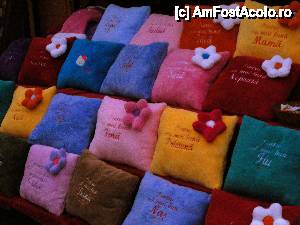 [P06] pernuţe-suvenir » foto by vasilica
 - 
<span class="allrVoted glyphicon glyphicon-heart hidden" id="av388850"></span>
<a class="m-l-10 hidden" id="sv388850" onclick="voting_Foto_DelVot(,388850,29199)" role="button">șterge vot <span class="glyphicon glyphicon-remove"></span></a>
<a id="v9388850" class=" c-red"  onclick="voting_Foto_SetVot(388850)" role="button"><span class="glyphicon glyphicon-heart-empty"></span> <b>LIKE</b> = Votează poza</a> <img class="hidden"  id="f388850W9" src="/imagini/loader.gif" border="0" /><span class="AjErrMes hidden" id="e388850ErM"></span>