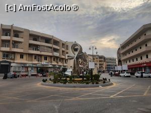 [P69] Drumul de la hotel către oraș » foto by adso
 - 
<span class="allrVoted glyphicon glyphicon-heart hidden" id="av1511250"></span>
<a class="m-l-10 hidden" id="sv1511250" onclick="voting_Foto_DelVot(,1511250,29205)" role="button">șterge vot <span class="glyphicon glyphicon-remove"></span></a>
<a id="v91511250" class=" c-red"  onclick="voting_Foto_SetVot(1511250)" role="button"><span class="glyphicon glyphicon-heart-empty"></span> <b>LIKE</b> = Votează poza</a> <img class="hidden"  id="f1511250W9" src="/imagini/loader.gif" border="0" /><span class="AjErrMes hidden" id="e1511250ErM"></span>