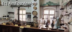 [P08] Laboratorul farmaciei. » foto by tata123 🔱
 - 
<span class="allrVoted glyphicon glyphicon-heart hidden" id="av1431936"></span>
<a class="m-l-10 hidden" id="sv1431936" onclick="voting_Foto_DelVot(,1431936,29227)" role="button">șterge vot <span class="glyphicon glyphicon-remove"></span></a>
<a id="v91431936" class=" c-red"  onclick="voting_Foto_SetVot(1431936)" role="button"><span class="glyphicon glyphicon-heart-empty"></span> <b>LIKE</b> = Votează poza</a> <img class="hidden"  id="f1431936W9" src="/imagini/loader.gif" border="0" /><span class="AjErrMes hidden" id="e1431936ErM"></span>