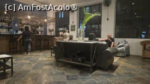 [P12] barul hotelului » foto by robert
 - 
<span class="allrVoted glyphicon glyphicon-heart hidden" id="av1514821"></span>
<a class="m-l-10 hidden" id="sv1514821" onclick="voting_Foto_DelVot(,1514821,29232)" role="button">șterge vot <span class="glyphicon glyphicon-remove"></span></a>
<a id="v91514821" class=" c-red"  onclick="voting_Foto_SetVot(1514821)" role="button"><span class="glyphicon glyphicon-heart-empty"></span> <b>LIKE</b> = Votează poza</a> <img class="hidden"  id="f1514821W9" src="/imagini/loader.gif" border="0" /><span class="AjErrMes hidden" id="e1514821ErM"></span>